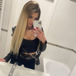 Меня зовут Stella Я безумно обожаю ласкать свои дырочки картинка из объявления