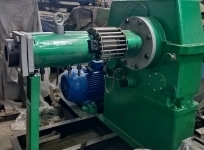 Продам шприц машину, экструдер МЧТ-90 картинка из объявления