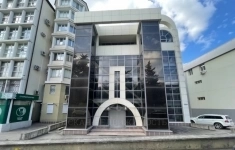 Продам коммерческую недвижимость 2100 м2 картинка из объявления