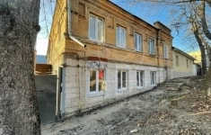 Продам 6 комнатную квартиру 200 м2 картинка из объявления