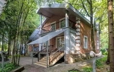 Продам коттедж 375 м2 в объявлении 10 фото Продам коттедж 375 м2 картинка из объявления