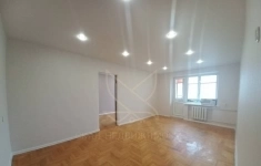 Продам 2 комнатную квартиру 43 м2 картинка из объявления