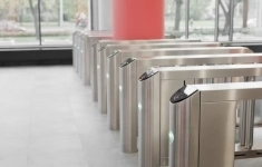 Сдам коммерческую недвижимость 64.6 м2 картинка из объявления