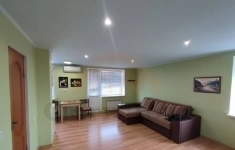 Продам 1 комнатную квартиру 32 м2 картинка из объявления