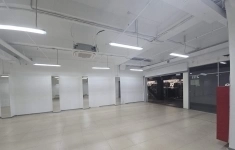 Продам коммерческую недвижимость 150 м2 картинка из объявления