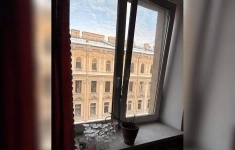 Продам 1 комнатную квартиру 63.5 м2 картинка из объявления