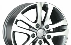 Колесный диск Replay UZ1 7x18/5x139.7 D108.5 ET35 Silver картинка из объявления