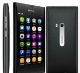 Новый Nokia N9 64Gb Black (Финляндия, Ростест) картинка из объявления
