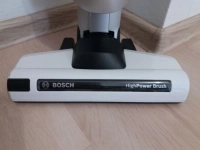 Вертикальный безпроводный пылесос Bosch BCH6ATH25.Требуется замена аккумулятора картинка из объявления