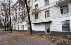 Продам коммерческую недвижимость 370 м2 картинка из объявления