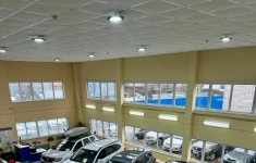 Менеджер по продажам в автосалон картинка из объявления