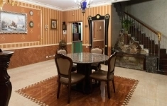 Продам 3 комнатную квартиру 160 м2 картинка из объявления