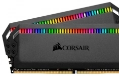 Оперативная память 8 ГБ 2 шт. Corsair Dominator Platinum RGB CMT16GX4M2C3600C18 картинка из объявления