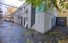 Продам коммерческую недвижимость 130 м2 картинка из объявления