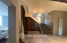 Продам коттедж 400 м2 картинка из объявления