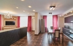 Сдам 2 комнатную квартиру 154 м2 картинка из объявления