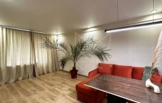 Продам 2 комнатную квартиру 43 м2 картинка из объявления