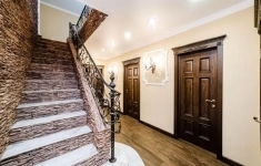Продам 5 комнатную квартиру 245 м2 картинка из объявления