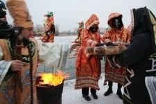 Привороты, отвороты, Однополый приворот. Помогу обрести счастье с картинка из объявления