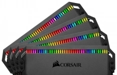 Оперативная память 16 ГБ 4 шт. Corsair CMT64GX4M4C3200C16 картинка из объявления