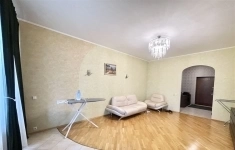Продам 3 комнатную квартиру 138 м2 картинка из объявления