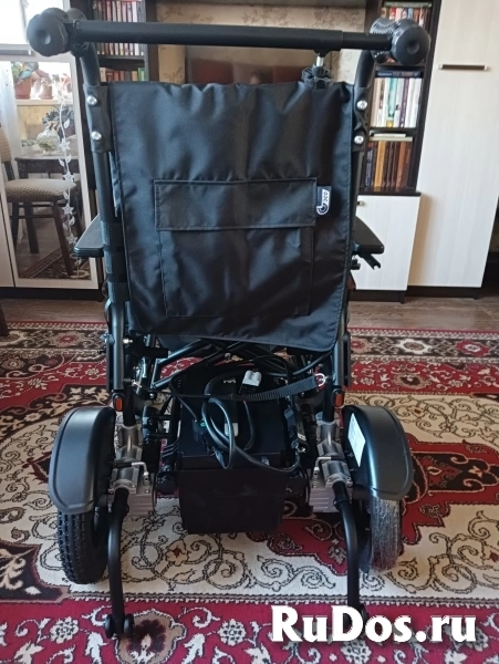 Продам кресло-коляску с электроприводом изображение 3