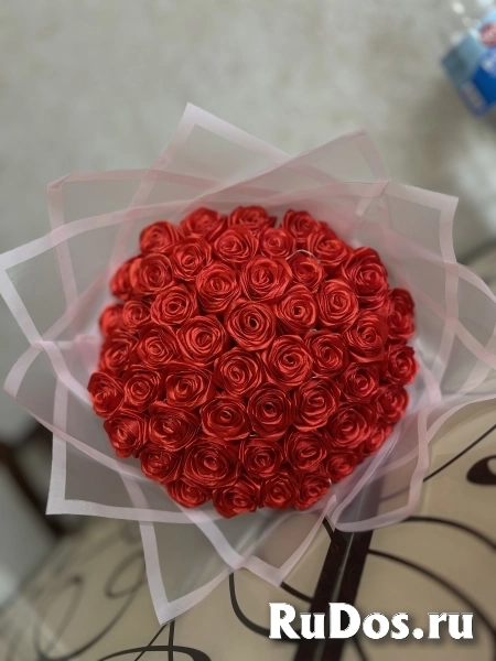 На заказ букет роз из атласных лент фото